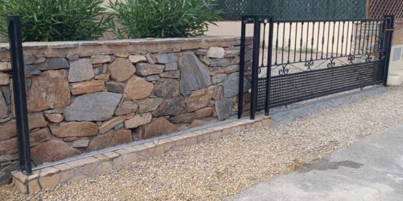 Sliding Driveway Gate