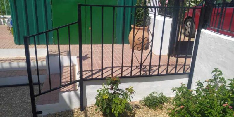 External Handrail